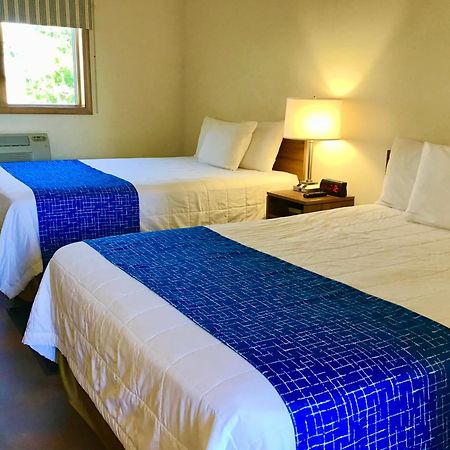 Travelodge By Wyndham Three Forks Dış mekan fotoğraf